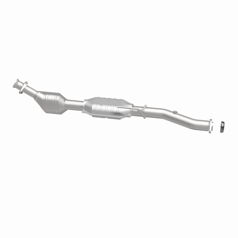 MagnaFlow OEM Grade Federal / EPA Compliant Direct-Fit Catalytic Converter 51733 360 Degree Image Set
