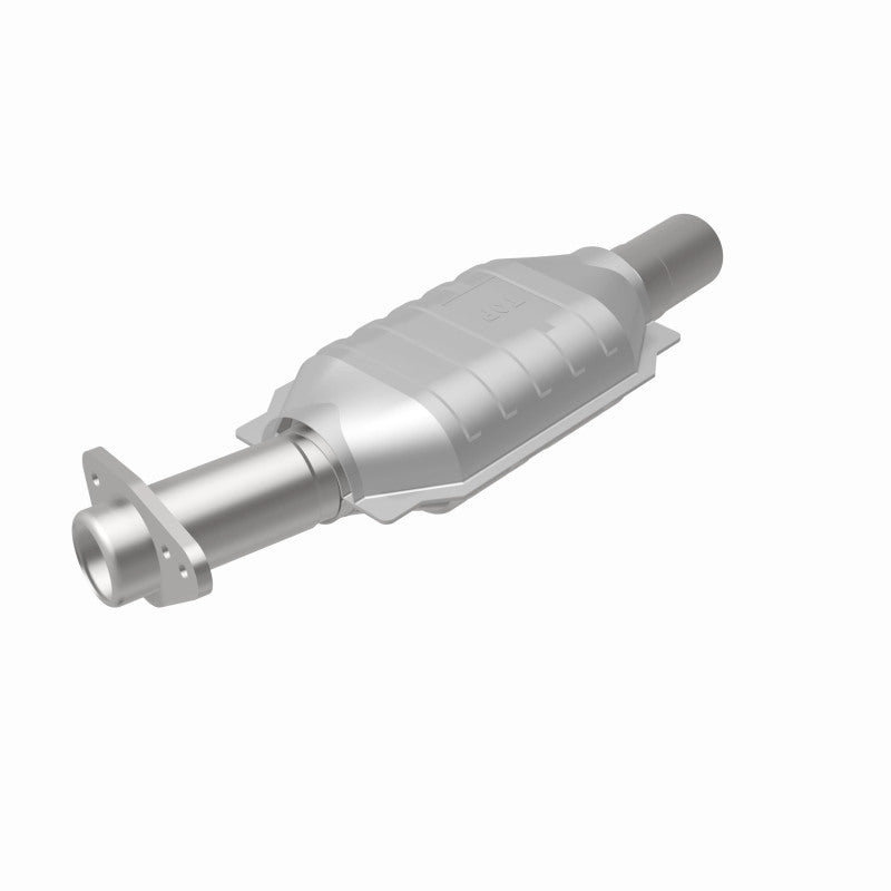 MagnaFlow Standard Grade Federal / EPA Compliant Direct-Fit Catalytic Converter 93418 360 Degree Image Set