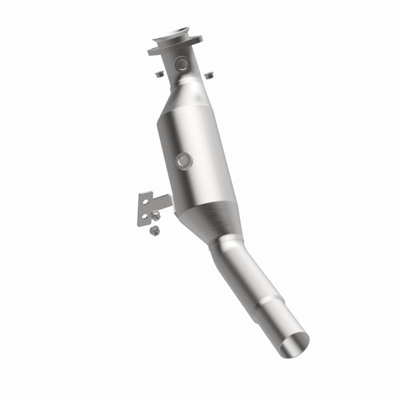 MagnaFlow Mercedes-Benz E400 OEM Grade Federal / EPA Compliant Direct-Fit Catalytic Converter 52997 360 Degree Image Set