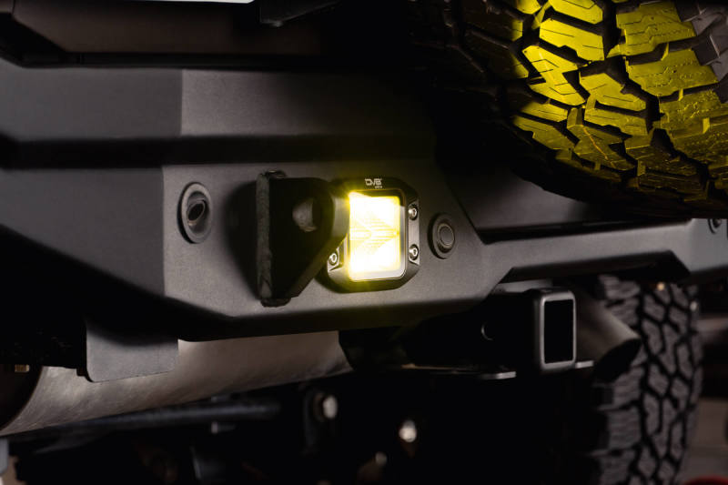 DV8 Offroad DV8 3-Inch Elite Series LED Amber Flush Mount Pod Light BE3FMW40W-A BE3FMW40W-A Photo - Unmounted