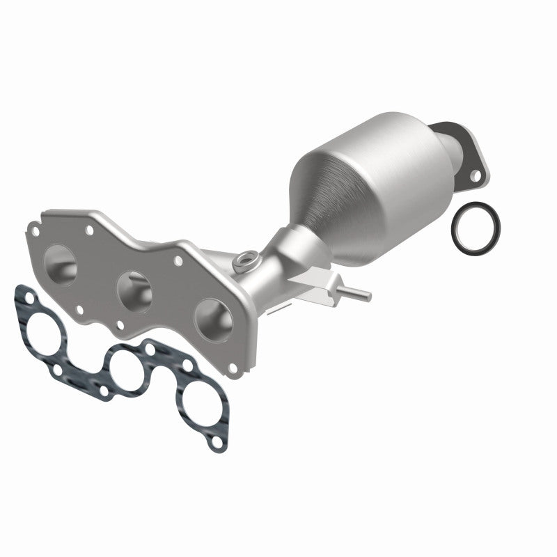 MagnaFlow Toyota OEM Grade Federal / EPA Compliant Manifold Catalytic Converter 52580 360 Degree Image Set