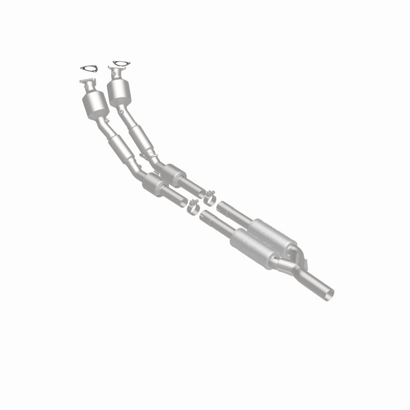 MagnaFlow Volkswagen Passat California Grade CARB Compliant Direct-Fit Catalytic Converter 551838 360 Degree Image Set