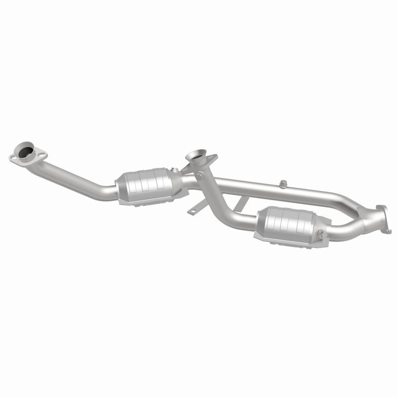 MagnaFlow Ford Windstar HM Grade Federal / EPA Compliant Direct-Fit Catalytic Converter 93342 360 Degree Image Set