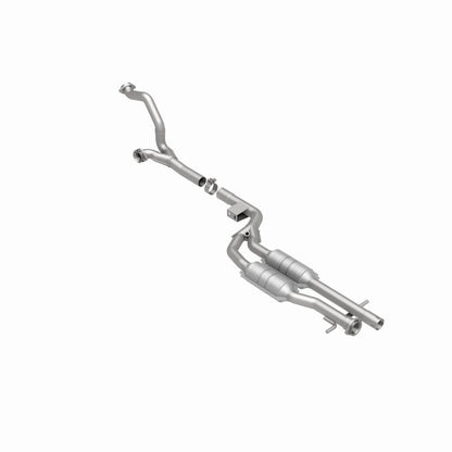 MagnaFlow Mercedes-Benz Standard Grade Federal / EPA Compliant Direct-Fit Catalytic Converter 23843 360 Degree Image Set