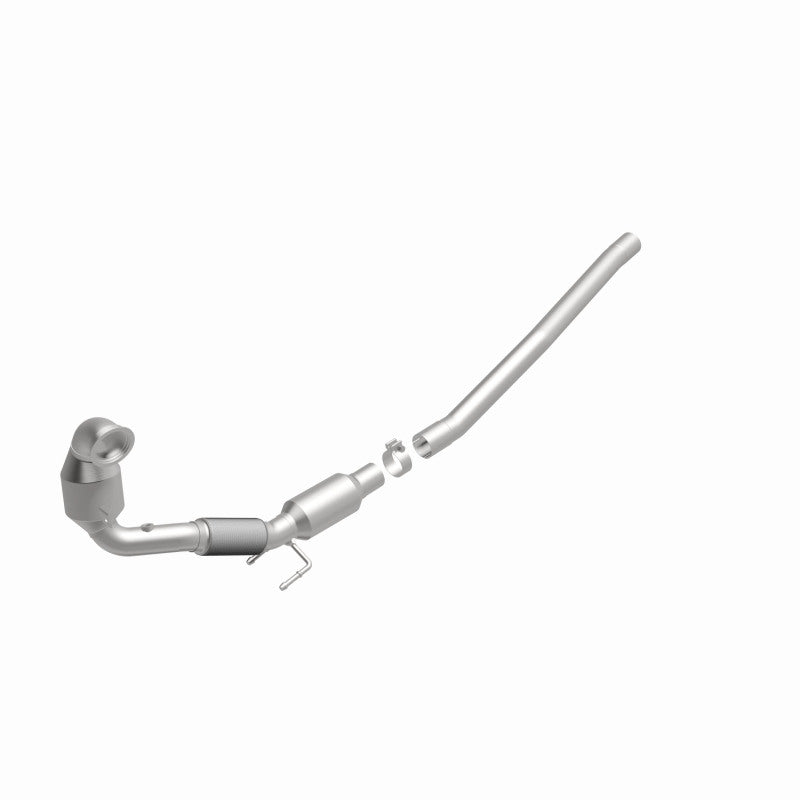 MagnaFlow Audi A3 Quattro OEM Grade Federal / EPA Compliant Direct-Fit Catalytic Converter 21-580 360 Degree Image Set