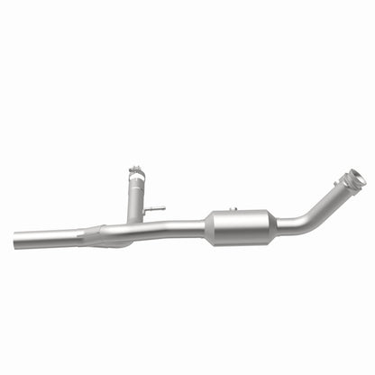 MagnaFlow Ford F-150 OEM Grade Federal / EPA Compliant Direct-Fit Catalytic Converter 21-834 360 Degree Image Set