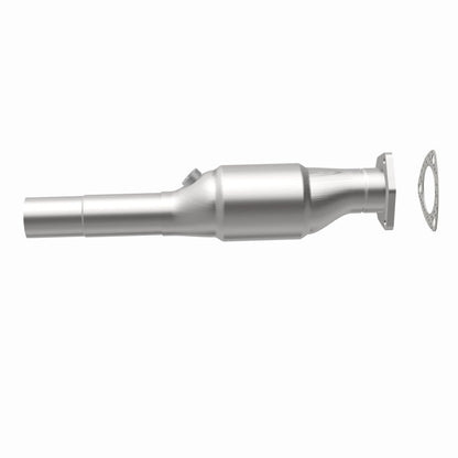 MagnaFlow Volkswagen HM Grade Federal / EPA Compliant Direct-Fit Catalytic Converter 22931 360 Degree Image Set