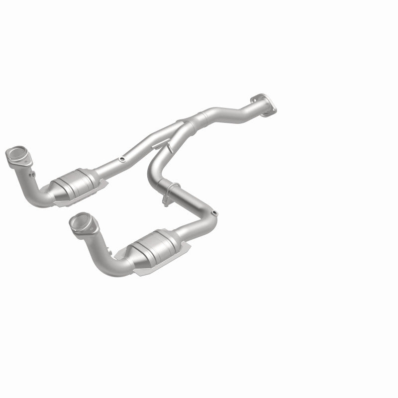 MagnaFlow Jeep Liberty OEM Grade Federal / EPA Compliant Direct-Fit Catalytic Converter 49186 360 Degree Image Set
