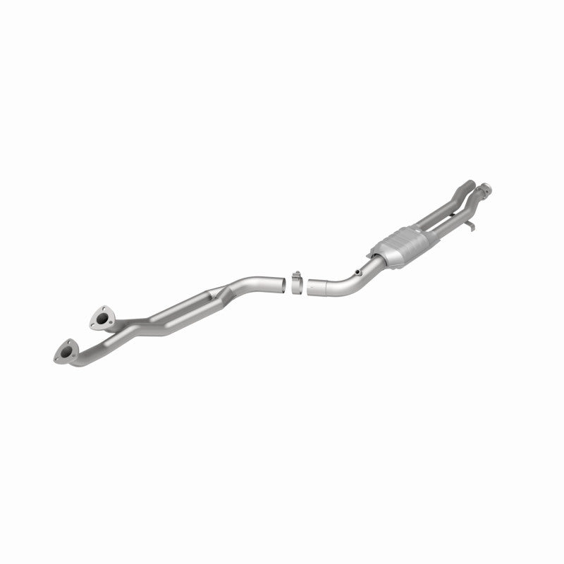 MagnaFlow BMW Standard Grade Federal / EPA Compliant Direct-Fit Catalytic Converter 23802 360 Degree Image Set