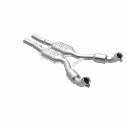 MagnaFlow Chevrolet Corvette HM Grade Federal / EPA Compliant Direct-Fit Catalytic Converter 93989 360 Degree Image Set