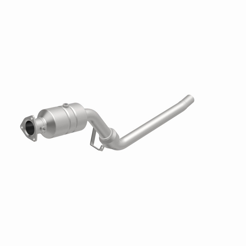 MagnaFlow Audi A4 Quattro OEM Grade Federal / EPA Compliant Direct-Fit Catalytic Converter 51124 360 Degree Image Set
