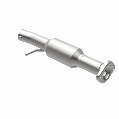 MagnaFlow Toyota Highlander OEM Grade Federal / EPA Compliant Direct-Fit Catalytic Converter 52536 360 Degree Image Set