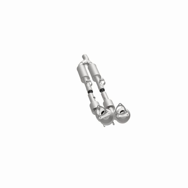 MagnaFlow Volkswagen Passat OEM Grade Federal / EPA Compliant Direct-Fit Catalytic Converter 51799 360 Degree Image Set
