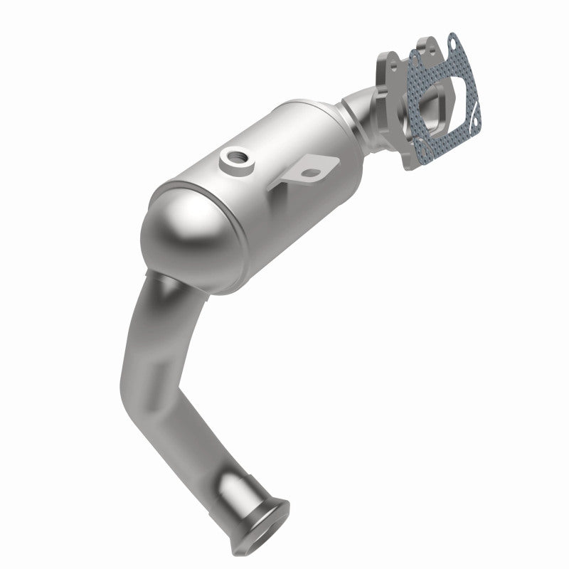 MagnaFlow Chrysler Pacifica OEM Grade Federal / EPA Compliant Direct-Fit Catalytic Converter 21-951 360 Degree Image Set