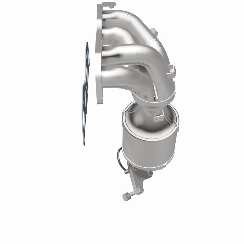 MagnaFlow Nissan California Grade CARB Compliant Manifold Catalytic Converter 5582295 360 Degree Image Set