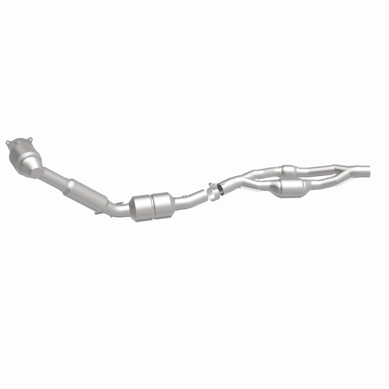 MagnaFlow Audi OEM Grade Federal / EPA Compliant Direct-Fit Catalytic Converter 49715 360 Degree Image Set