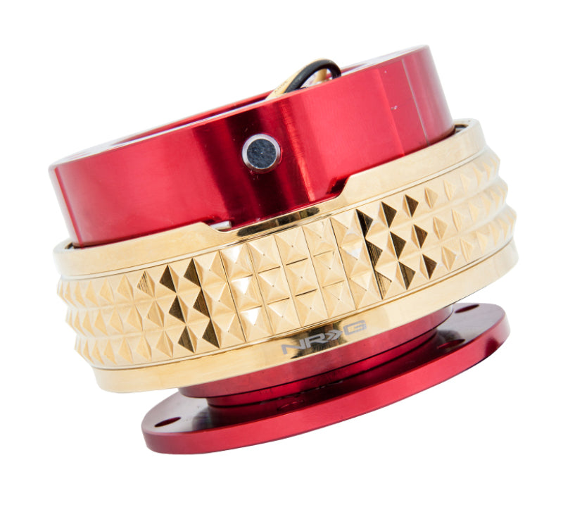 NRG Quick Release Kit - Pyramid Edition - Red Body / Chrome Gold Pyramid Ring SRK-210RD/CG SRK-210RD/CG Photo - Primary