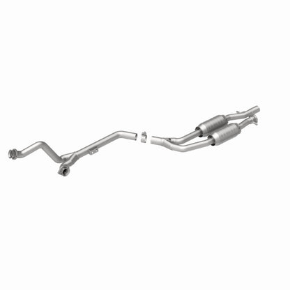 MagnaFlow Mercedes-Benz Standard Grade Federal / EPA Compliant Direct-Fit Catalytic Converter 23573 360 Degree Image Set