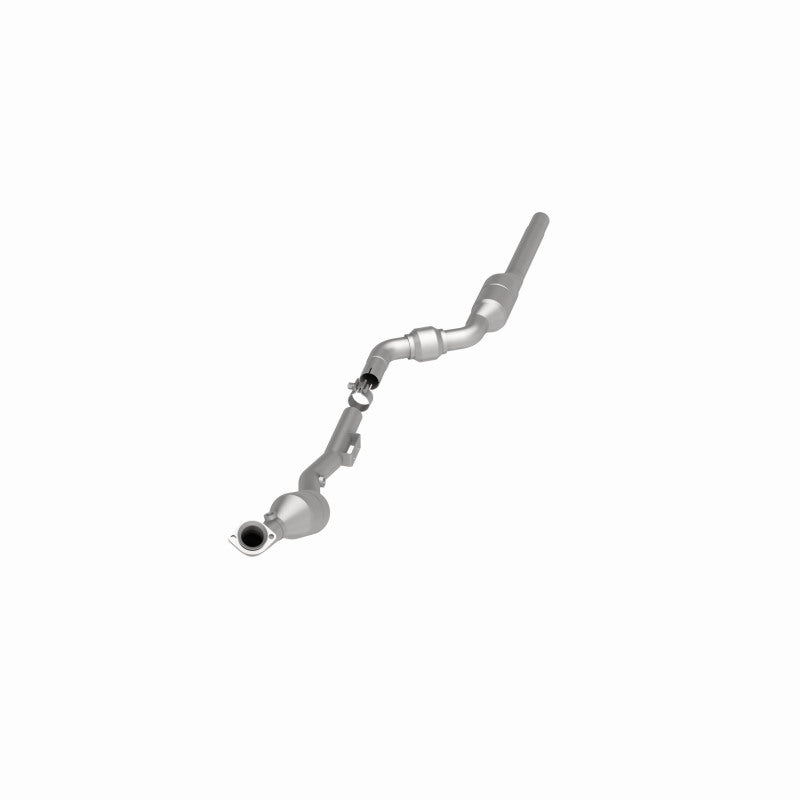MagnaFlow Mercedes-Benz E320 OEM Grade Federal / EPA Compliant Direct-Fit Catalytic Converter 51823 360 Degree Image Set