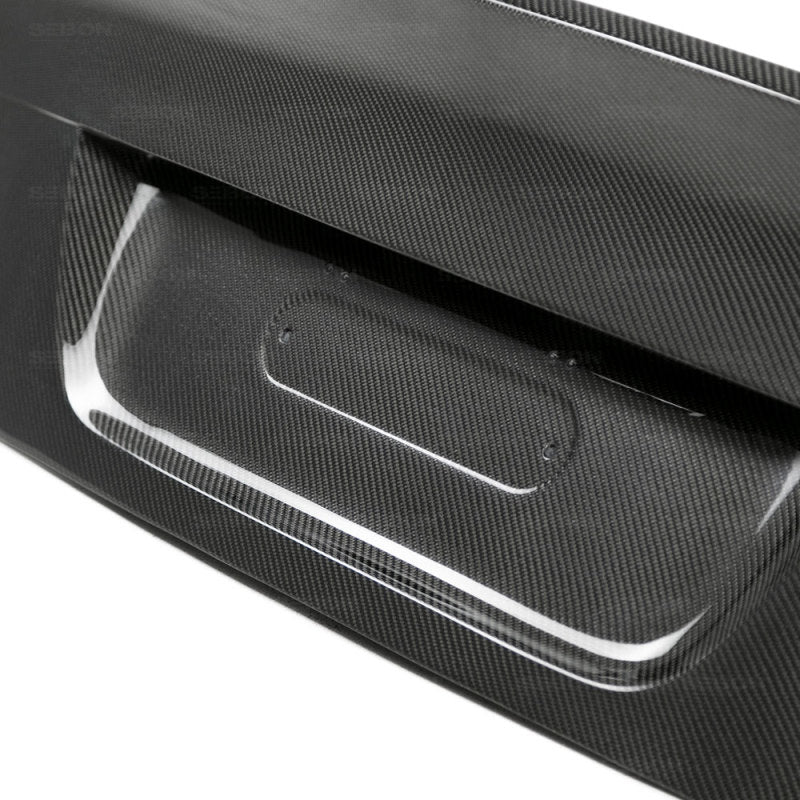 Seibon 97-03 BMW 5 Series (E39) CSL-Style Carbon Fiber Trunk/Hatch TL9703BMWE39-C TL9703BMWE39-C Photo - Primary