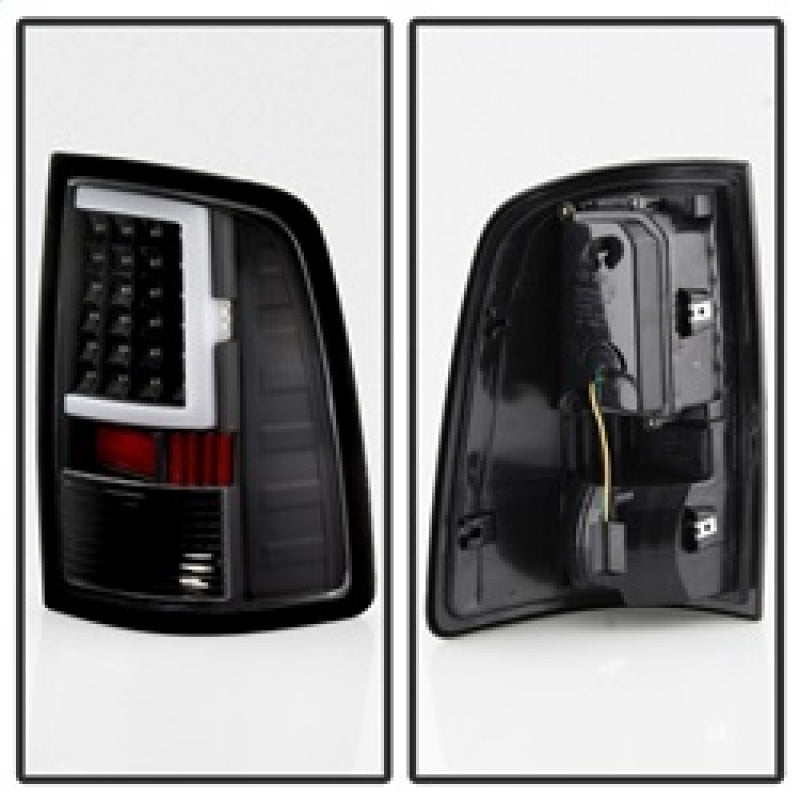 SPYDER xTune 13-18 Dodge Ram 1500 LED Tail Lights - Black (ALT-ON-DRAM13V2-LBLED-BK) 9041013 9041013 Photo - Unmounted