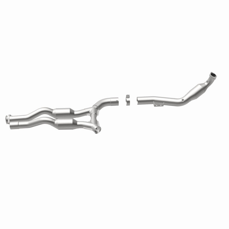 MagnaFlow Mercedes-Benz HM Grade Federal / EPA Compliant Direct-Fit Catalytic Converter 24334 360 Degree Image Set
