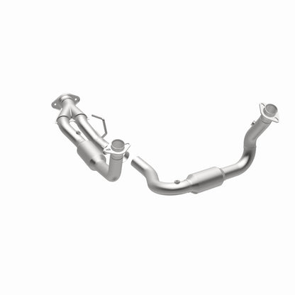 MagnaFlow Jeep Grand Cherokee OEM Grade Federal / EPA Compliant Direct-Fit Catalytic Converter 49686 360 Degree Image Set