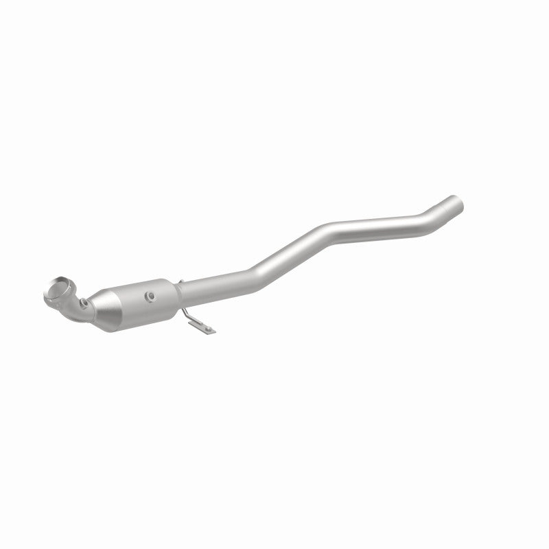 MagnaFlow Mercedes-Benz California Grade CARB Compliant Direct-Fit Catalytic Converter 5551173 360 Degree Image Set