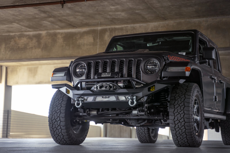 DV8 Offroad 07-18 Jeep Wrangler JK / 18-23 Wrangler JL / 20-23 Gladiator JT MTO Series Front Bumper FBJL-12 FBJL-12 Photo - Unmounted