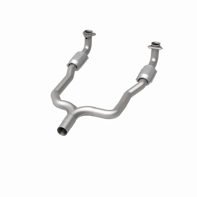 MagnaFlow Chevrolet Corvette Standard Grade Federal / EPA Compliant Direct-Fit Catalytic Converter 93487 360 Degree Image Set