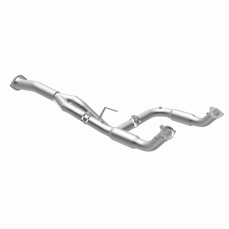 MagnaFlow California Grade CARB Compliant Direct-Fit Catalytic Converter 5551252 360 Degree Image Set