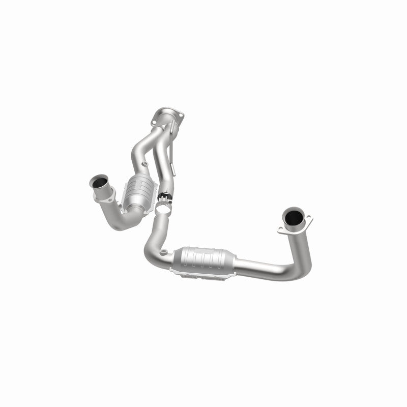 MagnaFlow Jeep OEM Grade Federal / EPA Compliant Direct-Fit Catalytic Converter 49687 360 Degree Image Set