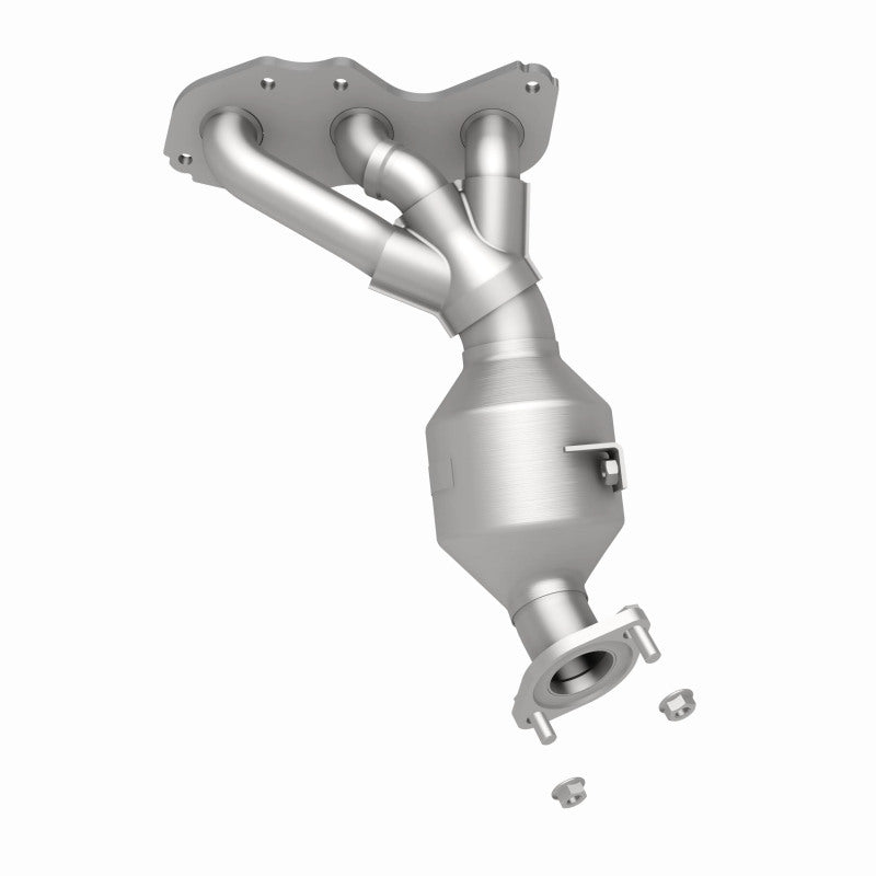 MagnaFlow Toyota RAV4 California Grade CARB Compliant Manifold Catalytic Converter 5582820 360 Degree Image Set