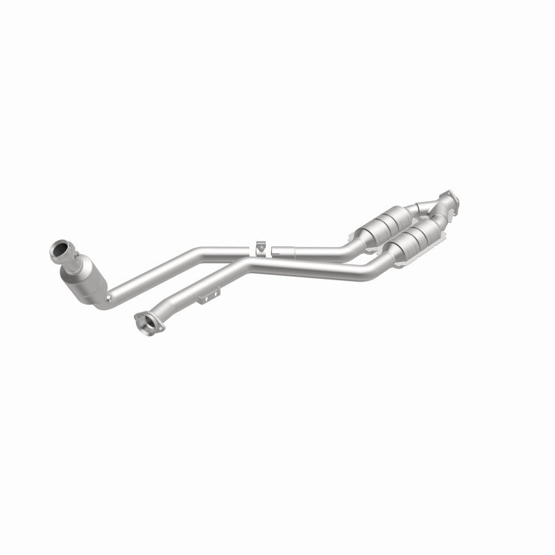 MagnaFlow Mercedes-Benz HM Grade Federal / EPA Compliant Direct-Fit Catalytic Converter 24044 360 Degree Image Set