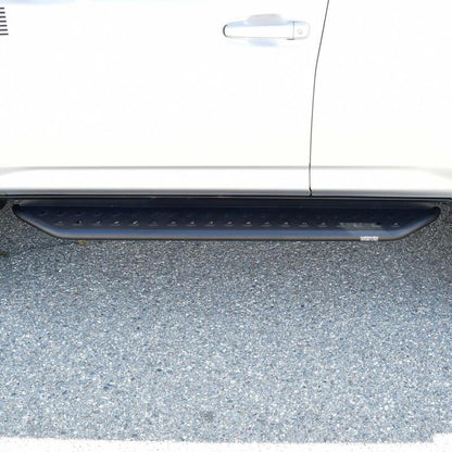 Westin 10-17 Toyota 4Runner Trail / 14-23 SR5/TRD/PRO Outlaw Running Boards 28-32165 28-32165 Photo - lifestyle view
