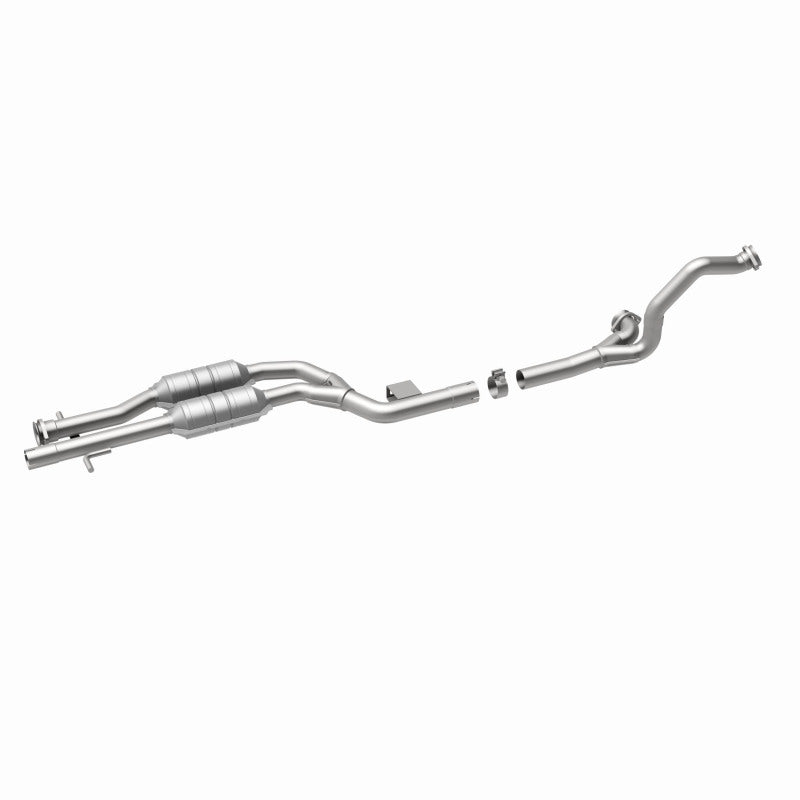 MagnaFlow Mercedes-Benz Standard Grade Federal / EPA Compliant Direct-Fit Catalytic Converter 23843 360 Degree Image Set