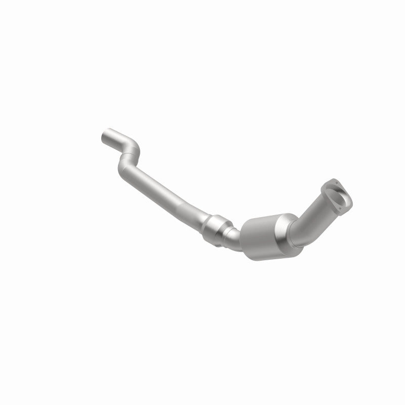 MagnaFlow California Grade CARB Compliant Direct-Fit Catalytic Converter 5561585 360 Degree Image Set