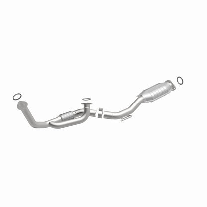 MagnaFlow OEM Grade Federal / EPA Compliant Direct-Fit Catalytic Converter 51091 360 Degree Image Set