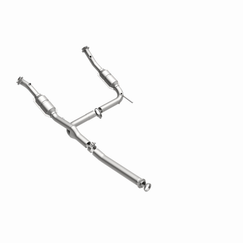 MagnaFlow HM Grade Federal / EPA Compliant Direct-Fit Catalytic Converter 93111 360 Degree Image Set