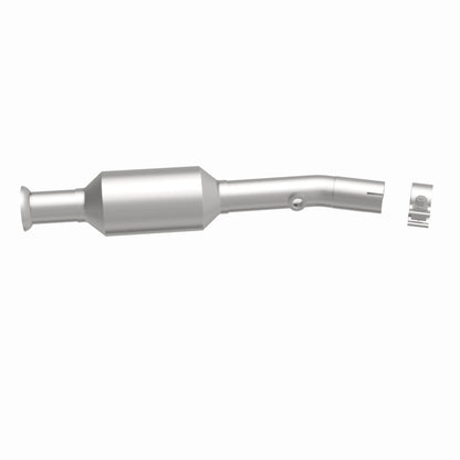 MagnaFlow OEM Grade Federal / EPA Compliant Direct-Fit Catalytic Converter 21-288 360 Degree Image Set