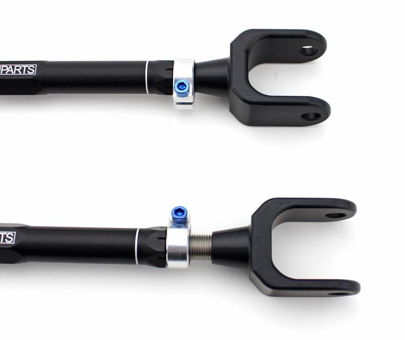 SPL Part Rear Toe Arms Z32/S13/R32/R33/R34 SPL RTA S13D Photo - out of package