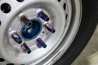 Mishimoto Aluminum Locking Lug Nuts M12x1.5 27pc Set Neo Chrome MMLG-15-27LNC MMLG-15-27LNC User 1