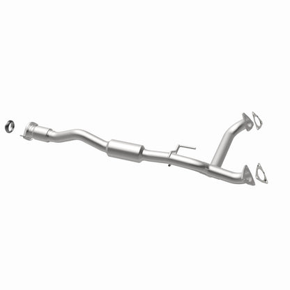 MagnaFlow OEM Grade Federal / EPA Compliant Direct-Fit Catalytic Converter 52612 360 Degree Image Set