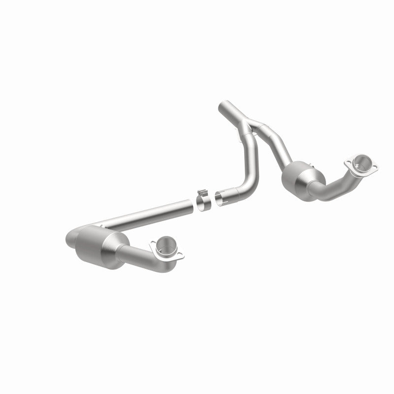 MagnaFlow Jeep Wrangler OEM Grade Federal / EPA Compliant Direct-Fit Catalytic Converter 21-458 360 Degree Image Set