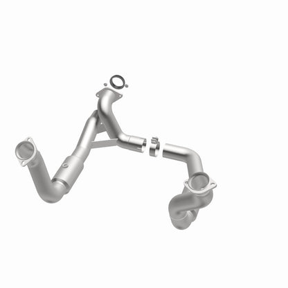 MagnaFlow Ford California Grade CARB Compliant Direct-Fit Catalytic Converter 5551297 360 Degree Image Set