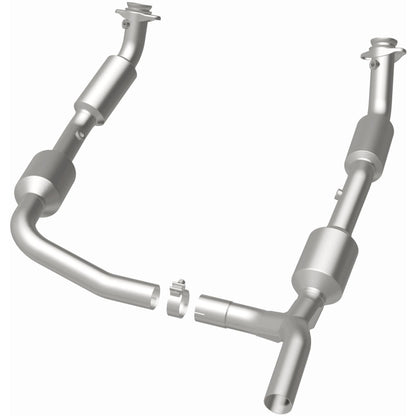 MagnaFlow Ford California Grade CARB Compliant Direct-Fit Catalytic Converter 5481640 Photo - out of package