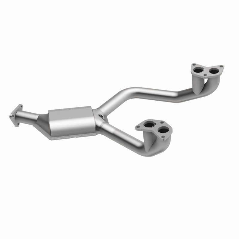 MagnaFlow Subaru Legacy California Grade CARB Compliant Direct-Fit Catalytic Converter 337871 360 Degree Image Set