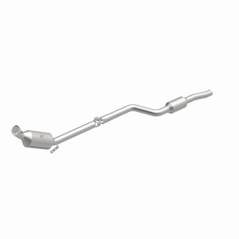 Magnaflow 2011 C300 V6 3 OEM Underbody Direct Fit Converter 21-437 21-437 360 Degree Image Set