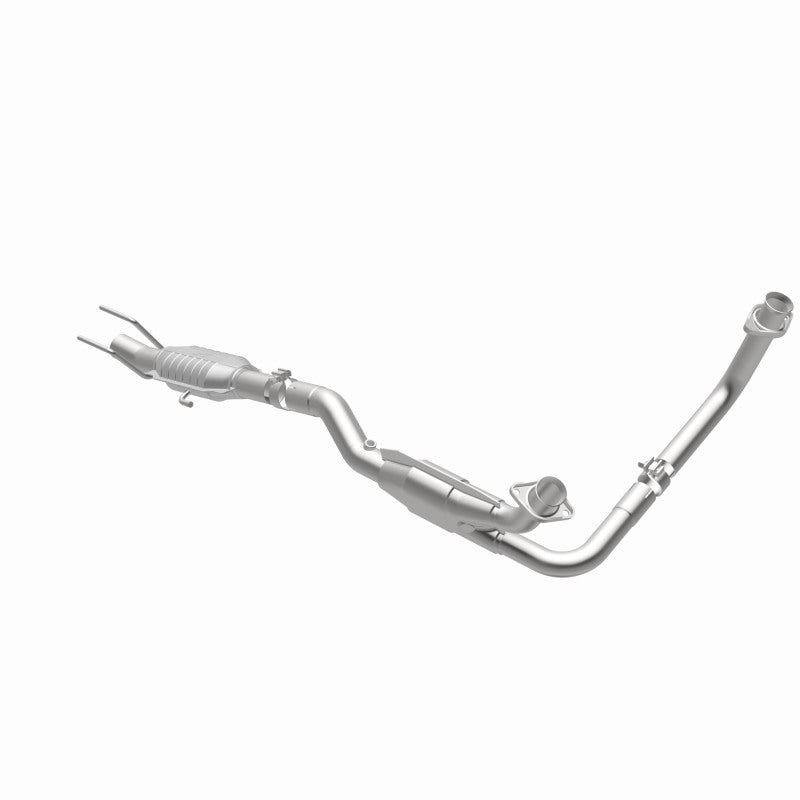 MagnaFlow Ford Standard Grade Federal / EPA Compliant Direct-Fit Catalytic Converter 93423 360 Degree Image Set