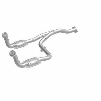 MagnaFlow Jeep Liberty HM Grade Federal / EPA Compliant Direct-Fit Catalytic Converter 23957 360 Degree Image Set